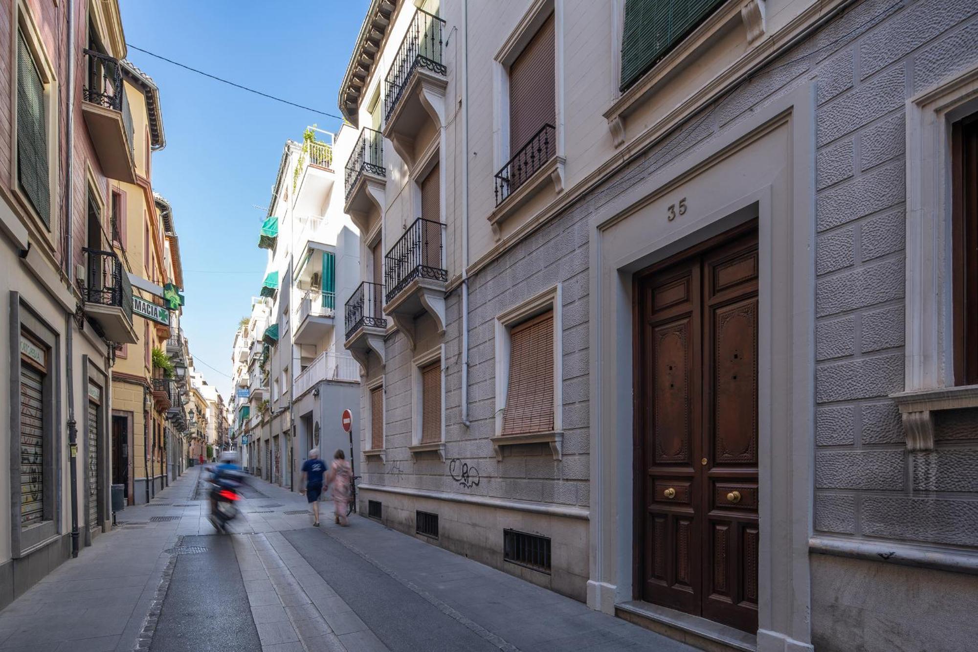 Parking Free, Granada Vintage Haven Apartment Exterior photo